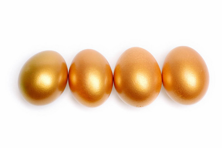 传统的鸡蛋涂上金色