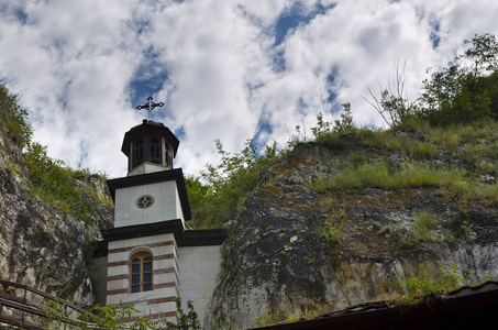 岩寺 St Dimitrii 的 Basarbovo