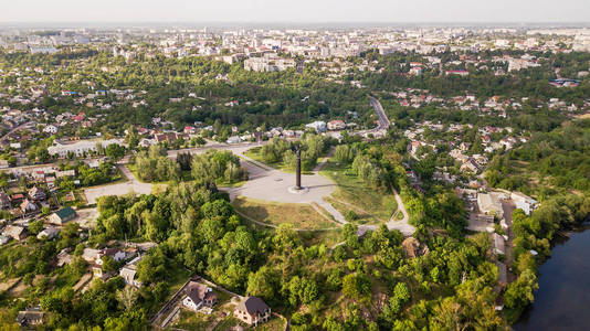 乌克兰日托米尔市鸟图与纪念馆图片
