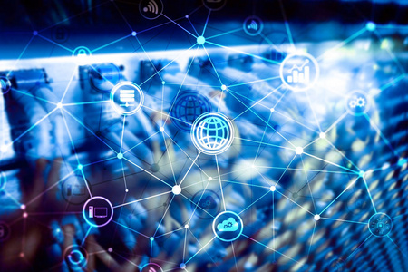 信息和通信技术以及物联网概念.具有服务器室背景图标的图表照片