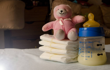 用奶5天后母亲接生婴儿, 初乳变奶