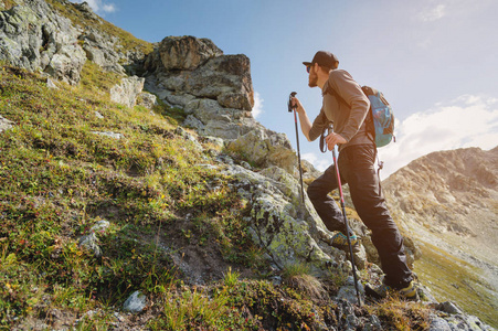 旅游理念与山区户外休闲徒步照片