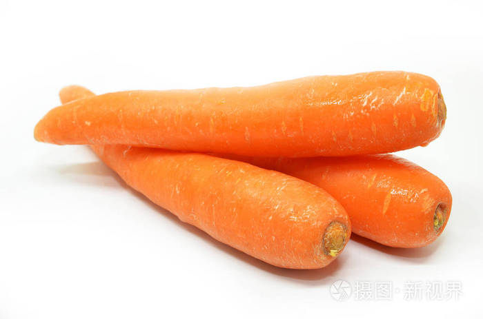 胡萝卜白色背景上孤立