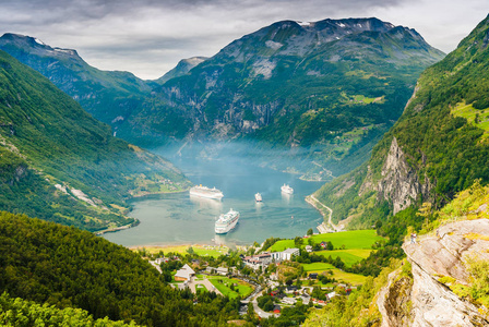 盖的壮丽景色。更多县 og Romsdal。挪威