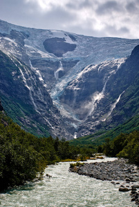 出生地点落。Jostedalsbreen.The 多县 og Romsdal。挪威