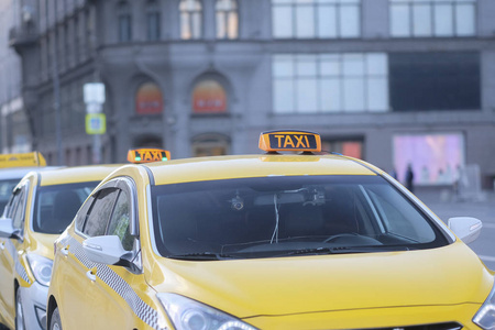 出租车停车在莫斯科中心