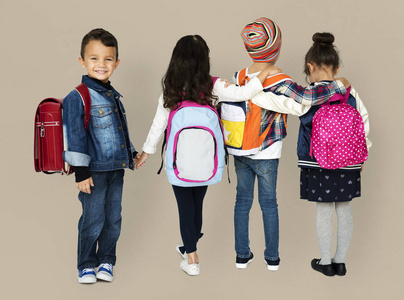 学校儿童背包