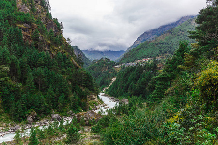 纯山区河流