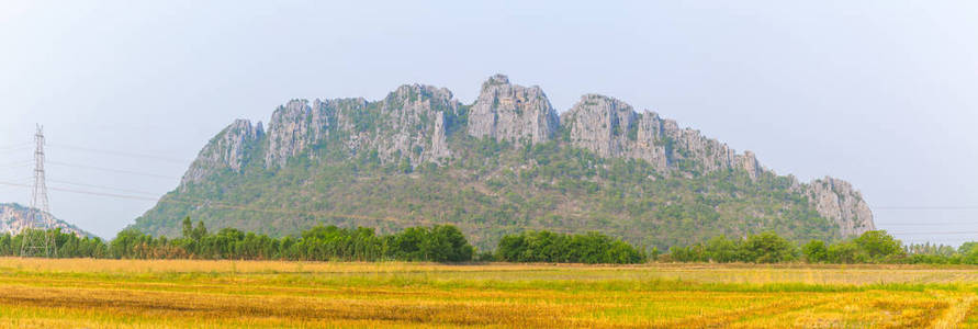 与水稻外地农村景观全景石头山