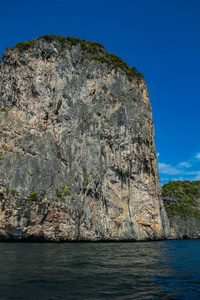 在泰国南部的 Ko Phi Phi 李群岛