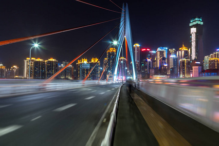 城市交通道路与城市夜间景观