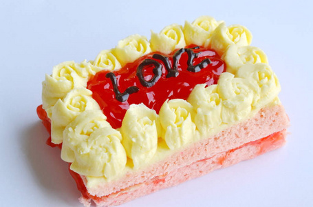 草莓奶油蛋糕装饰情人节爱