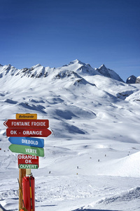 景观和滑雪胜地在法国阿尔卑斯山，蒂涅，Le Clavet，Tarentaise，法国