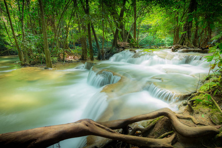 清迈湄卡闵瀑布国家公园