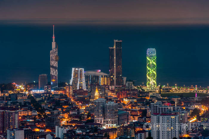 巴统夜镇现代城市建筑