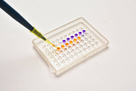 在生物医学实验室图片