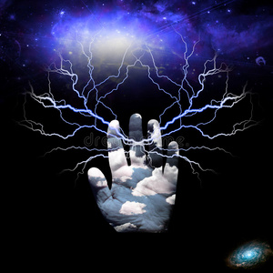 显示的力量女人得医治的神的力量阿尔泰山上神秘的一堆石头是一个力量