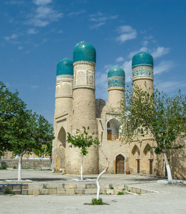 乌兹别克斯坦布哈拉的小尖塔