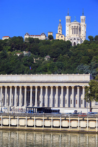 里昂宫廷和大教堂图片