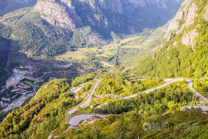 美丽的Kjerag全景餐厅Lysefjorden峡湾