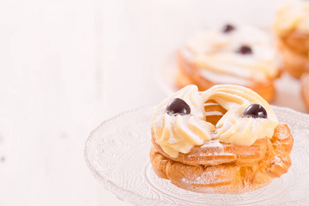 Zeppole 奶油糕点