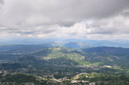 夏天的雨，黑山前山风景