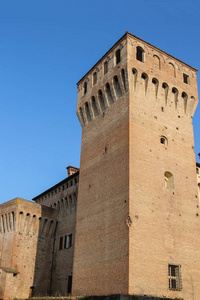 令人印象深刻的古代堡垒在意大利维尼奥拉