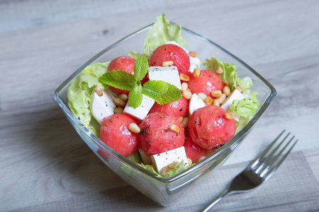 西瓜和奶酪沙拉图片
