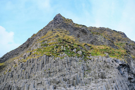 Reynisfjall 山在冰岛