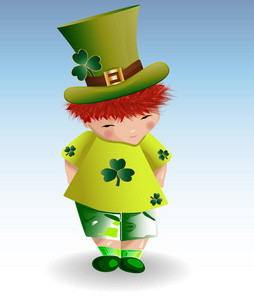 红头发男孩帕特里克在绿色衣裳和一顶绿色帽子与叶子三叶草