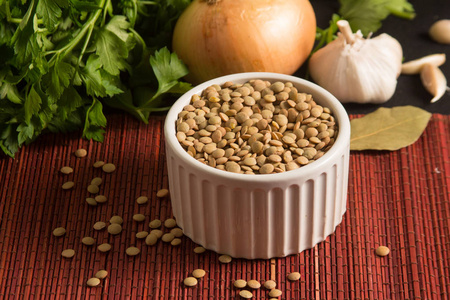 植物纤维食物碗图片