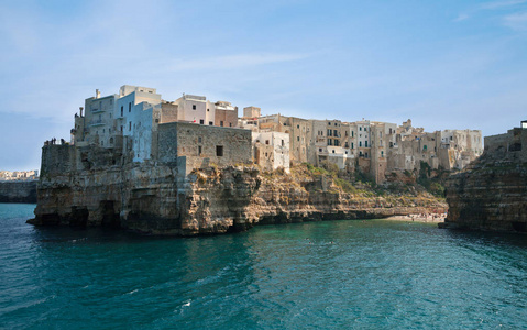 Polignano 母马的观点