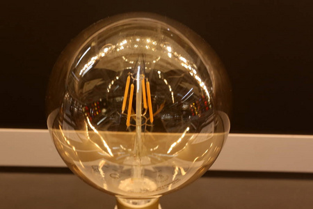 灯笼便携式或固定式人工光源电动手电筒-人造光源电动手电筒-人造光源