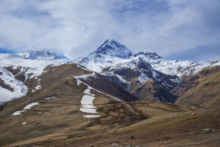 高加索山脉。Kazbek, 佐治亚