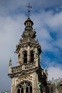 华丽的门面的布鲁塞尔城市博物馆坐落在故居的 Roi。比利时布鲁塞尔中心广场的盛大地方