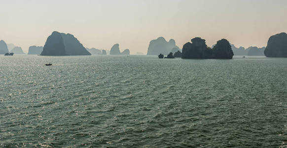 越南龙湾美景