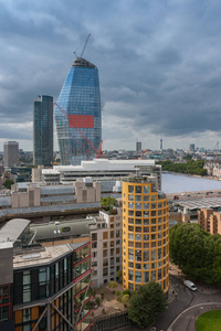 泰晤士河南岸鸟瞰图, 伦敦50层, 170 米高塔