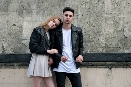 肩膀人定胜天的夹克图片