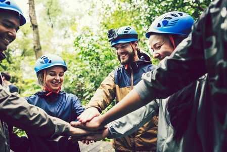 purch一se-3英语字母表中的第四个字母图解森林中的户外团队建设森林