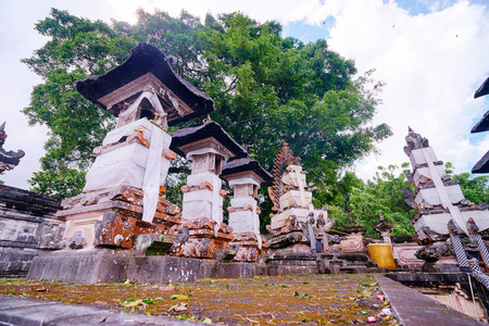 印尼巴厘岛的印度教寺庙美景图片