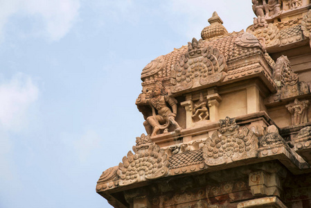 印度 Gangaikonda Cholapuram 湿婆寺 Gopuram 雕刻的部分视图