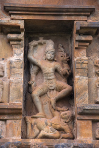 湿婆作为 Kalantaka, 在北墙上的利基, Brihadisvara 寺, Gangaikondacholapuram, 