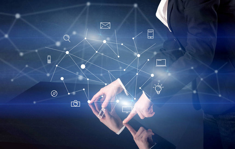 手触碰交互式表格照片