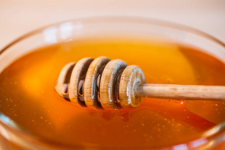 蜂蜜滴头在蜂蜜新鲜有机蜂蜜, 宏观