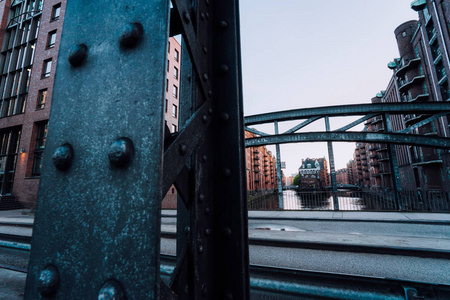 Wasserschloss 汉堡 Hafencity 附近 Poggenmoehlenbruecke 大桥大型钢结构施工