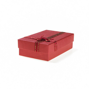 红色丝带的圣诞节红色礼物盒在白色背景被隔绝了
