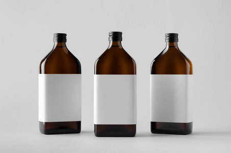 制药瓶模拟三瓶。空白标签
