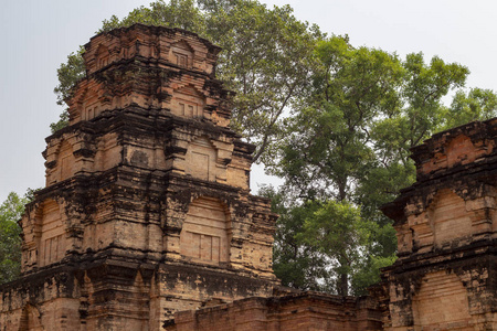 柬埔寨吴哥窟 Kravan 寺古石废墟。在森林里的古庙塔。吴哥窟的细节。高棉遗产感兴趣的地方。亚洲旅游照片。柬埔寨旅游观光