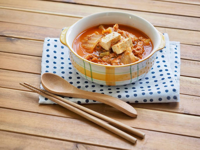 韩国菜泡菜炖泡菜jjigae