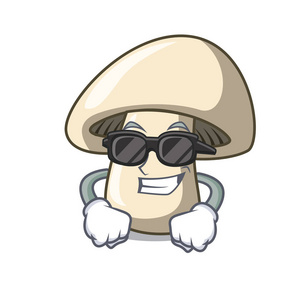 超级酷香菇蘑菇字符卡通照片